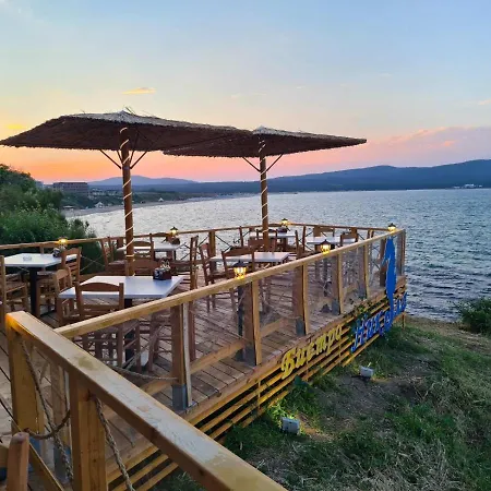 Nikola- Family 호텔