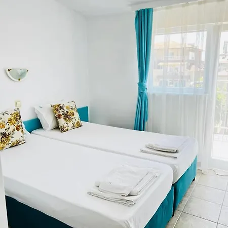 Nikola- Family 호텔 2*