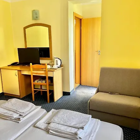 Nikola- Family Primorsko