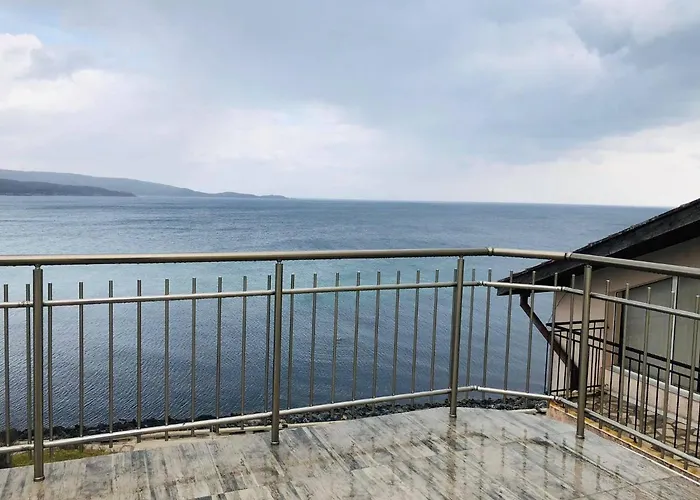 Отель Nikola- Family 2*