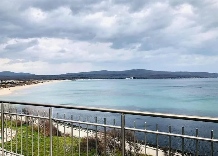 Nikola- Family Отель 2*