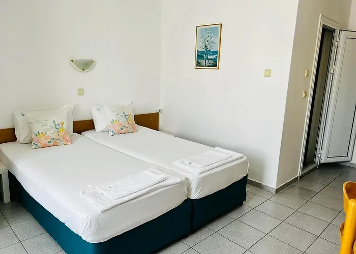 Hotel Nikola- Family 2*